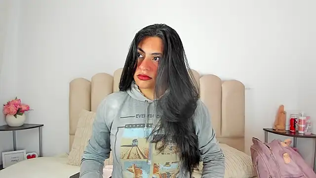 celeste z online show from April 17, 12:30 pm