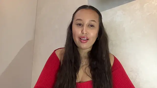 Snapshot of Dana_005 chatting on May 8, 7:08 pm Dana 005 online show from May 8, 7:08 pm