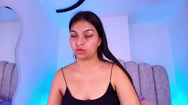 Naom lee online show from April 17, 11:46 am