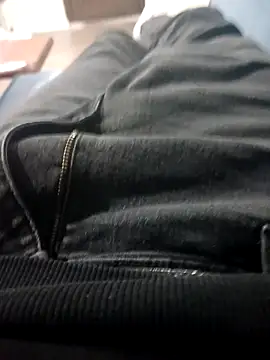 machine2880 online show from March 14, 5:29 pm