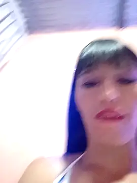 sandy 11  online show from April 8, 3:06 am