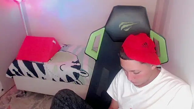 Street poemm  online show from March 9, 10:25 pm