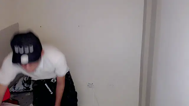 Street poemm  online show from April 8, 8:31 pm