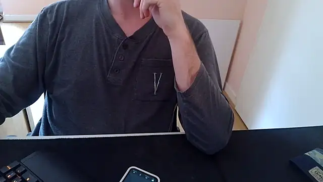 Snapshot of bebyzor chatting on March 15, 2:56 pm bebyzor online show from March 15, 2:56 pm