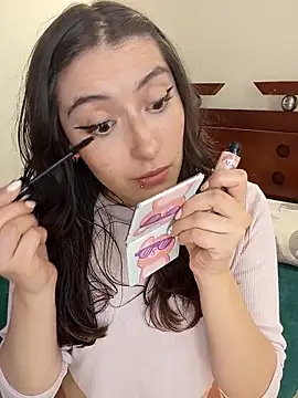 Sweett Karol online show from April 16, 8:09 pm