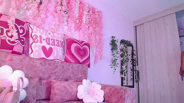 Snapshot of Ana__grace chatting on June 20, 11:40 pm Ana grace online show from June 20, 11:40 pm