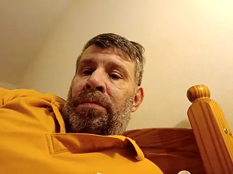 stud2512 online show from March 16, 10:03 pm