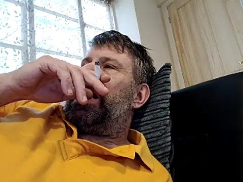 stud2512 online show from April 13, 4:12 pm