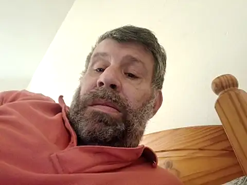 stud2512 online show from April 19, 8:13 am