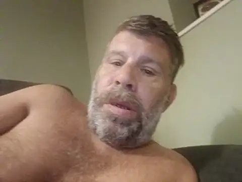Snapshot of stud2512 chatting on May 19, 8:59 pm stud2512 online show from May 19, 8:59 pm