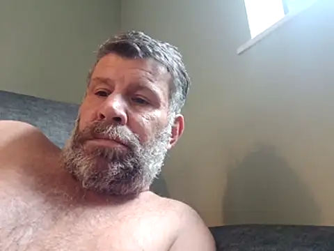 Snapshot of stud2512 chatting on May 31, 4:47 pm stud2512 online show from May 31, 4:47 pm
