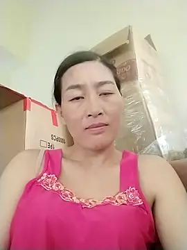 lris-Beauty77 online show from April 2, 6:55 am