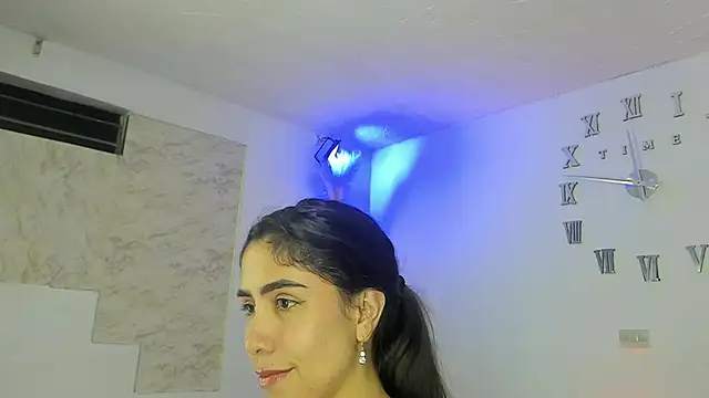 lia koss online show from April 25, 4:48 am