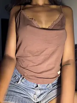 corallion online show from April 1, 8:15 am