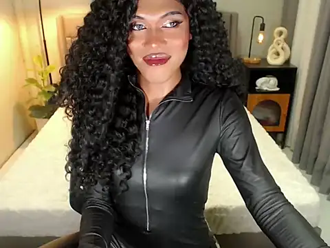 UnforgetableAnna online show from April 7, 12:49 pm