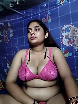 Snapshot of Aanushaka chatting on April 22, 4:41 pm Aanushaka online show from April 22, 4:41 pm
