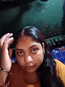 Snapshot of Aanushaka chatting on April 25, 12:02 am Aanushaka online show from April 25, 12:02 am