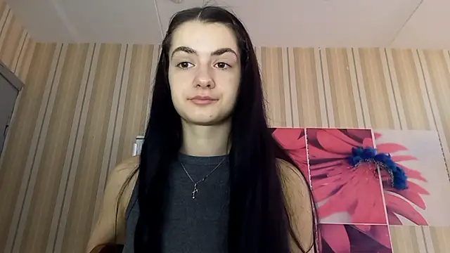 Snapshot of TuFoth chatting on February 27, 9:09 am TuFoth online show from February 27, 9:09 am