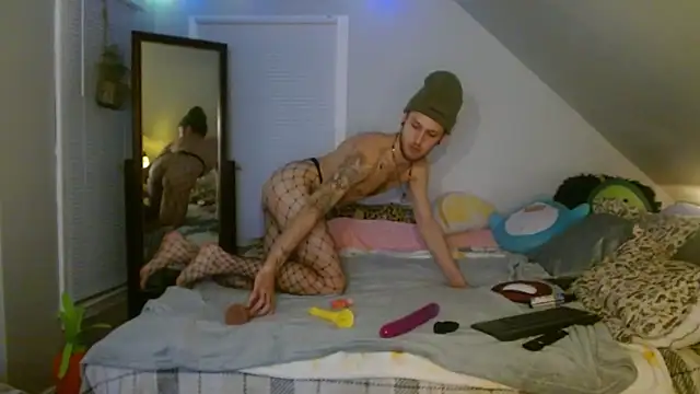 SPICY KITTY69 online show from March 3, 1:01 am