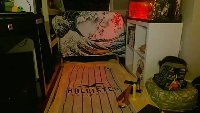 SPICY KITTY69 online show from March 4, 7:14 am