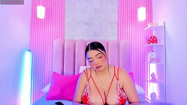Snapshot of ArianaRougee chatting on June 10, 4:01 am ArianaRougee online show from June 10, 4:01 am