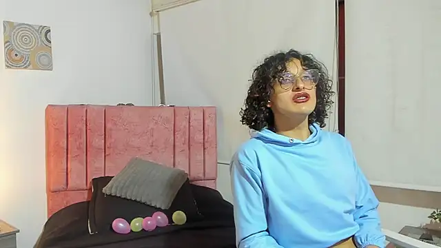 Maverick angel online show from March 11, 2:56 pm