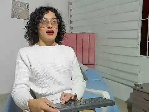 Maverick angel online show from April 13, 4:34 pm