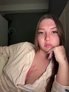 Snapshot of Bellesweett chatting on April 9, 8:47 pm Bellesweett online show from April 9, 8:47 pm