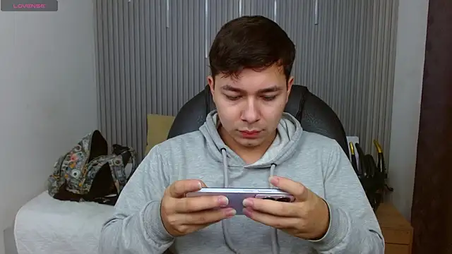 Snapshot of Julian_Smith21 chatting on July 8, 11:31 pm Julian Smith21 online show from July 8, 11:31 pm