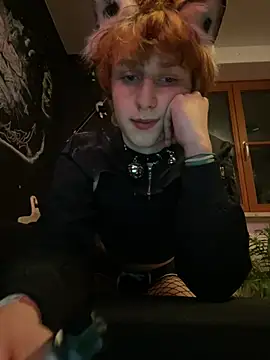 Snapshot of PurrfectSin69 chatting on February 22, 7:01 pm PurrfectSin69 online show from February 22, 7:01 pm