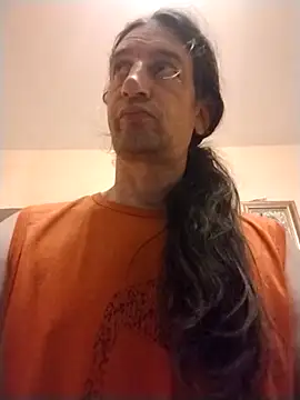 Snapshot of pursy5423 chatting on May 29, 12:41 am pursy5423 online show from May 29, 12:41 am