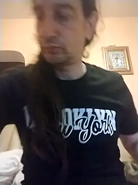 Snapshot of pursy5423 chatting on May 29, 10:30 pm pursy5423 online show from May 29, 10:30 pm