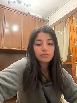 Snapshot of maryzoe05 chatting on May 4, 8:27 pm maryzoe05 online show from May 4, 8:27 pm