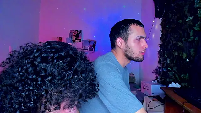 Snapshot of TheMonsterSuck chatting on February 24, 12:30 am TheMonsterSuck online show from February 24, 12:30 am