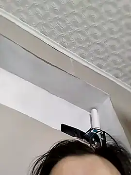 Snapshot of Sweety_Cheekss chatting on February 26, 8:35 am Sweety Cheekss online show from February 26, 8:35 am