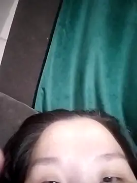 Snapshot of Sweety_Cheekss chatting on March 2, 12:45 pm Sweety Cheekss online show from March 2, 12:45 pm