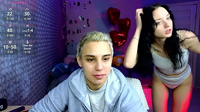 LuxuryLoverss online show from March 5, 4:08 am