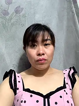 Snapshot of juicy-milu chatting on March 7, 2:30 am juicy-milu online show from March 7, 2:30 am