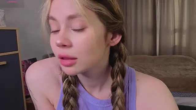 Dipamelly online show from April 5, 2:09 am