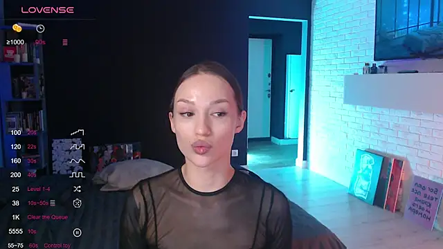 Snapshot of Jade_Amore chatting on March 3, 3:51 pm Jade Amore online show from March 3, 3:51 pm