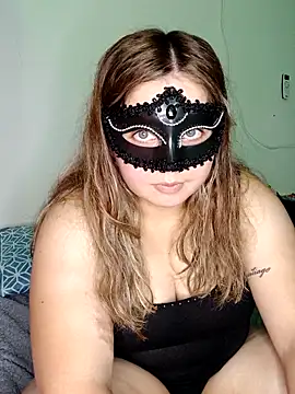 Snapshot of Kiti646056 chatting on February 27, 1:38 am Kiti646056 online show from February 27, 1:38 am