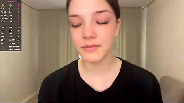 Carolini i online show from March 27, 10:59 am