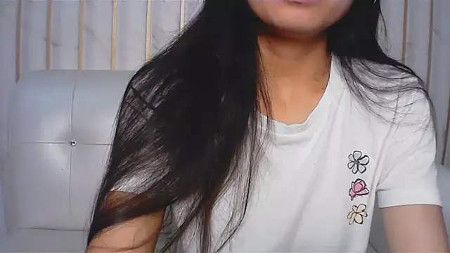 Snapshot of SHILPA_699 chatting on June 14, 7:43 am SHILPA 699 online show from June 14, 7:43 am