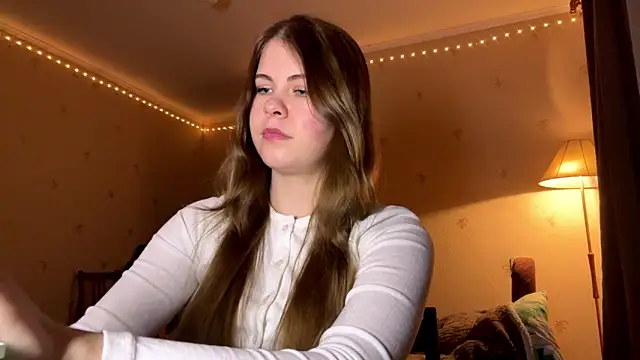 Amy Maev online show from March 7, 5:21 pm