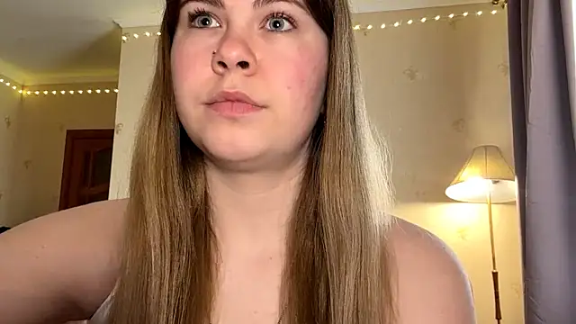 Snapshot of Amy_Maev chatting on May 4, 6:53 am Amy Maev online show from May 4, 6:53 am