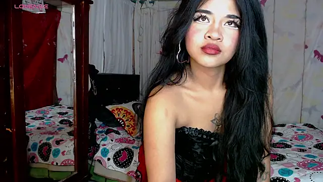 scarlett ch1 online show from March 24, 11:10 pm