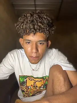 Stickmendez online show from April 21, 3:57 am