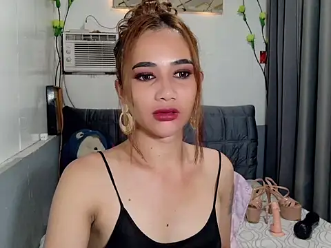 Snapshot of Demonsfuck chatting on June 24, 12:48 pm Demonsfuck online show from June 24, 12:48 pm