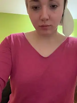 FreyaSlay299 online show from February 26, 6:18 pm