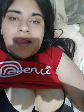 Snapshot of Orianamzn21 chatting on July 25, 12:47 pm Orianamzn21 online show from July 25, 12:47 pm